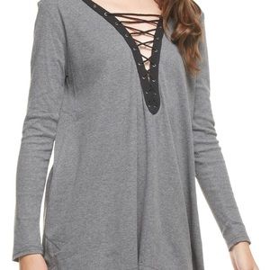 Lace up long sleeve top. Miss Love . Army green. M